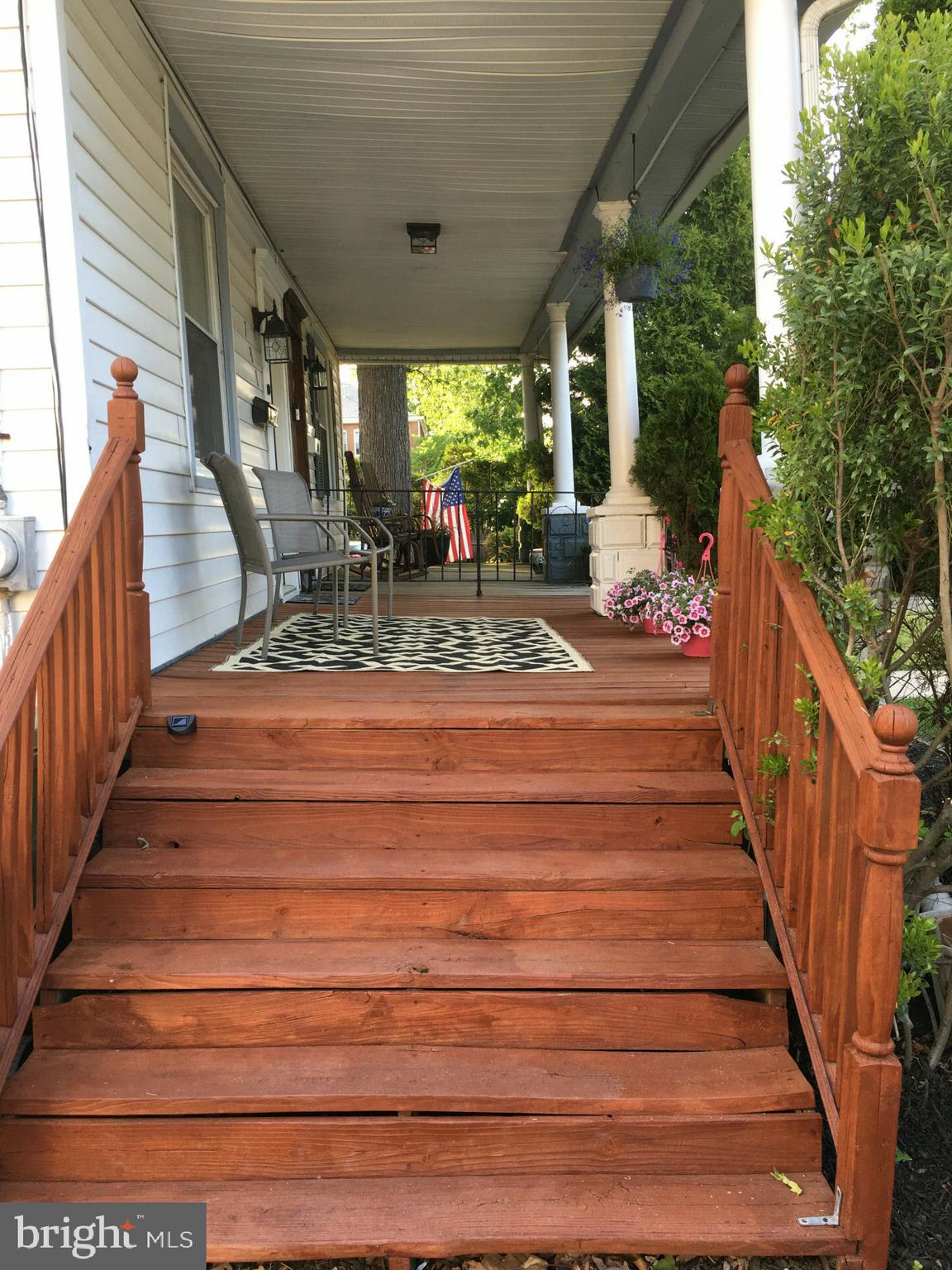 731 Parry Avenue Palmyra, NJ 08065 - Photo 4 of 27