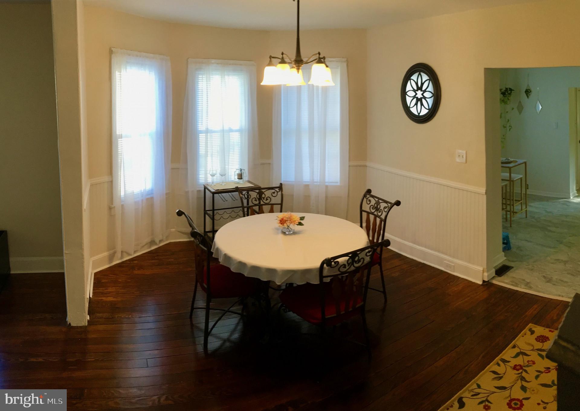 731 Parry Avenue Palmyra, NJ 08065 - Photo 7 of 27