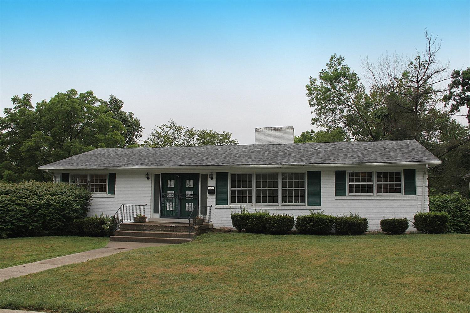 1006 Castleton Way Lexington, KY 40517 - Photo 1 of 34 Photo 1
