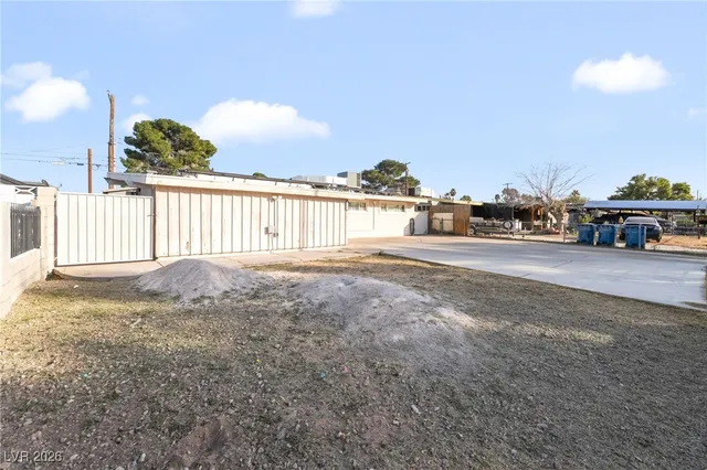 $330,000 | 716 North 18th Street, Las Vegas, NV 89101