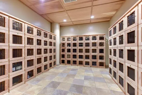 $1,100,000 | 215 10th Avenue South, Unit 708, Minneapolis, MN 55415