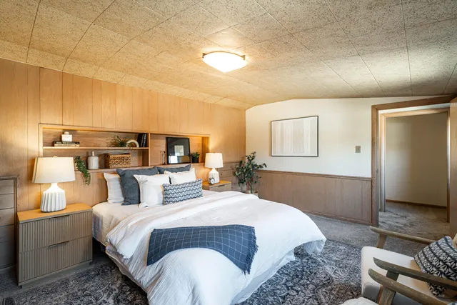 $419,900 | 8031 North Whitney Road, Fox Point, WI 53217