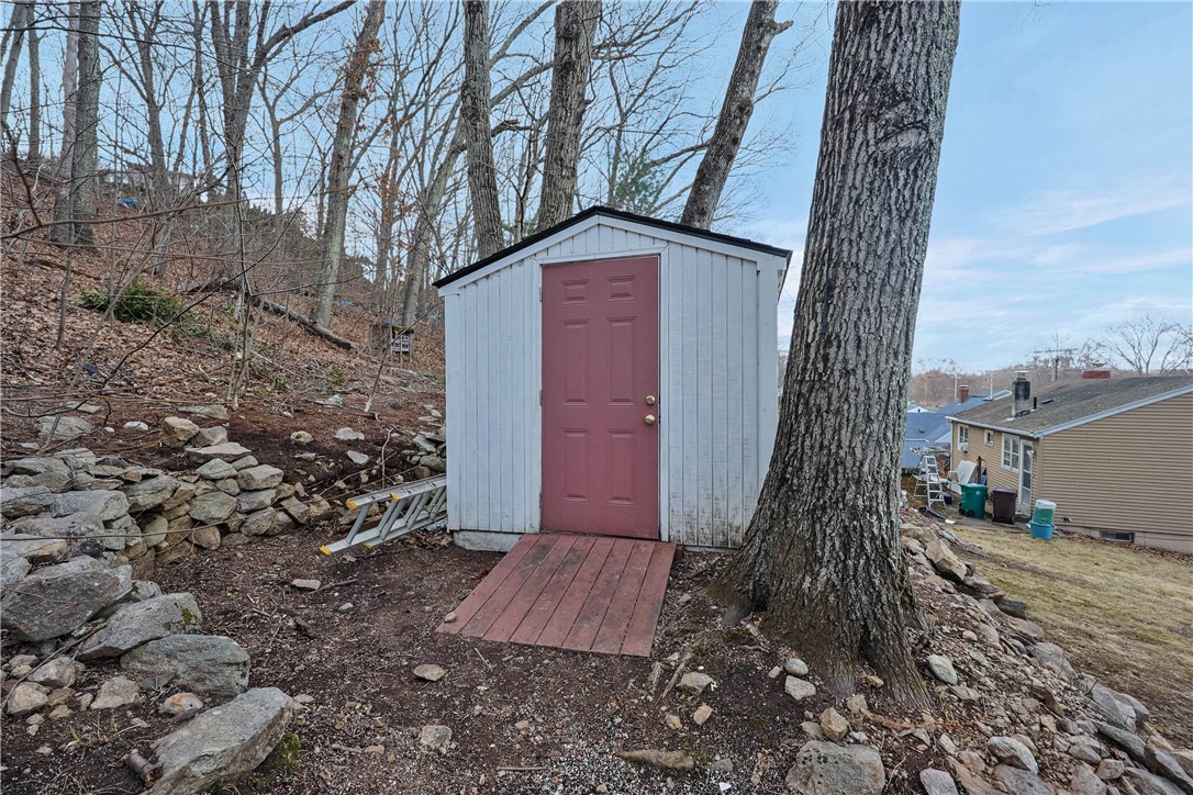 1631 Manville Road Woonsocket, RI 02895 - Photo 16 of 17