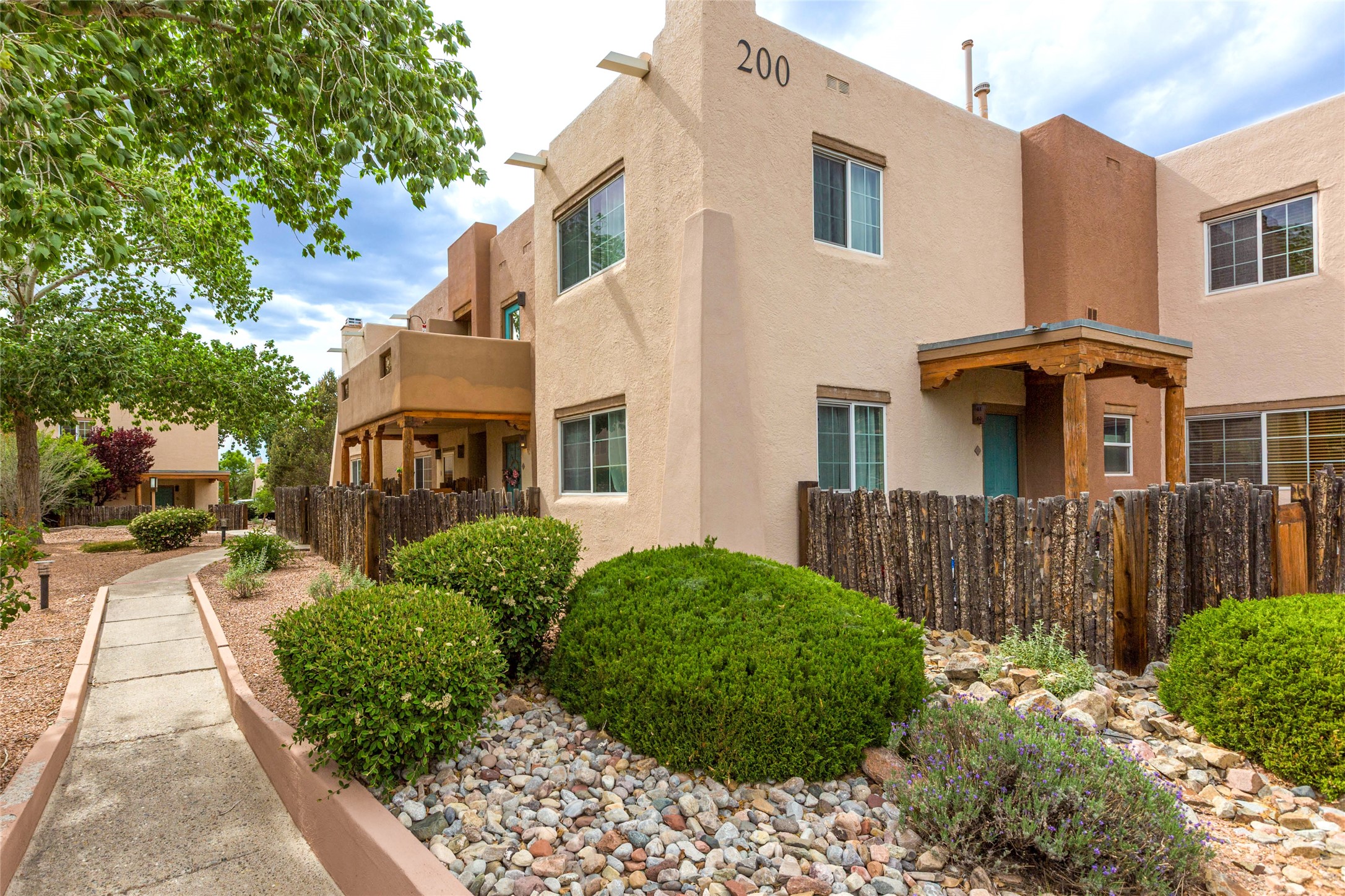2210 Miguel Chavez Road, Unit 224 Santa Fe, NM 87505 - Photo 1 of 25