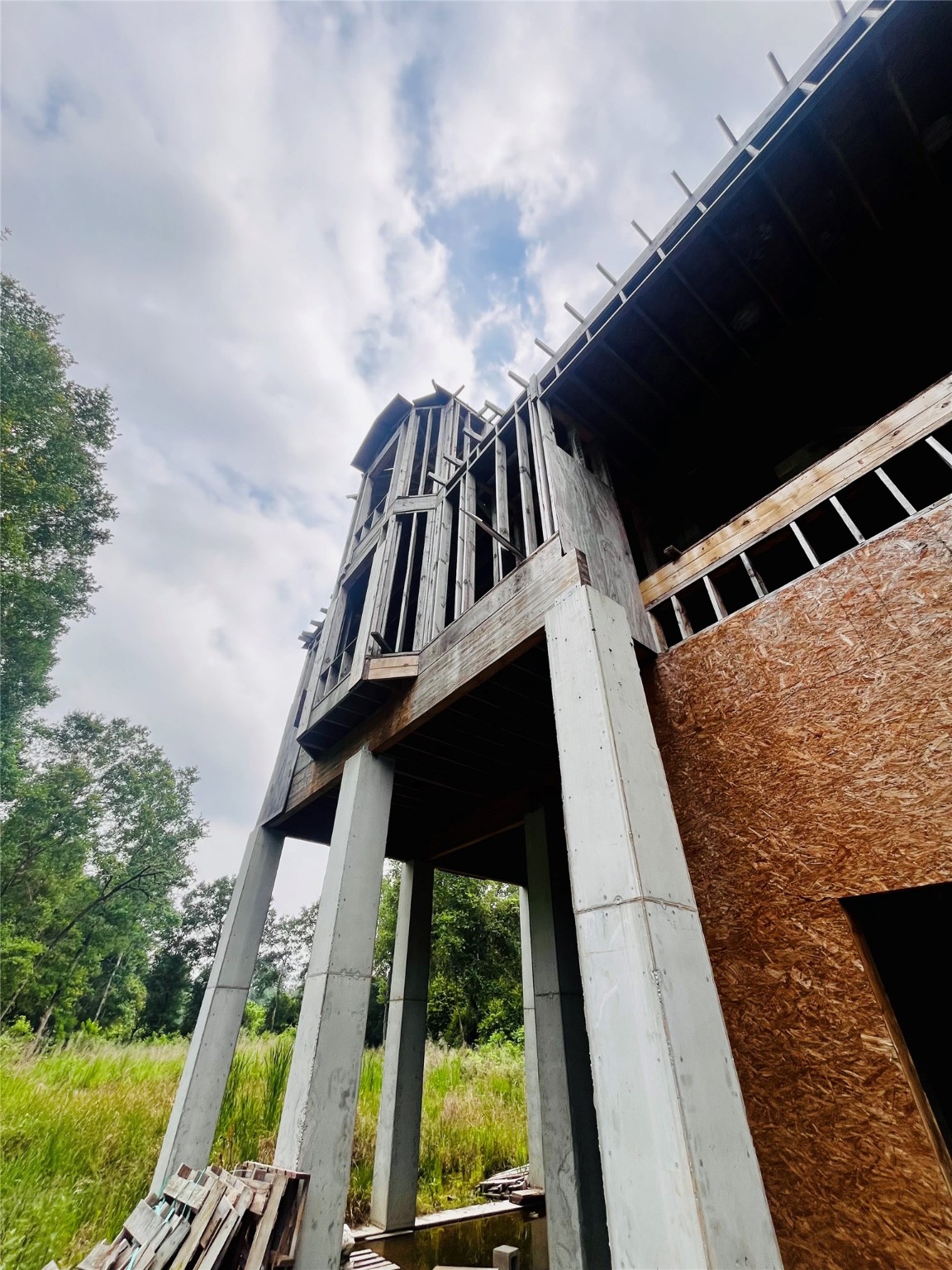 5026 Topway Drive Spring, TX 77373 - Photo 7 of 14 a view of a balcony with furniture