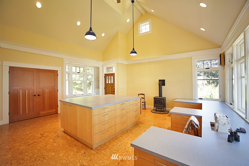 2575 North Bluff Road Greenbank, WA 98253 - Photo 13 of 15 Gallery Image 13