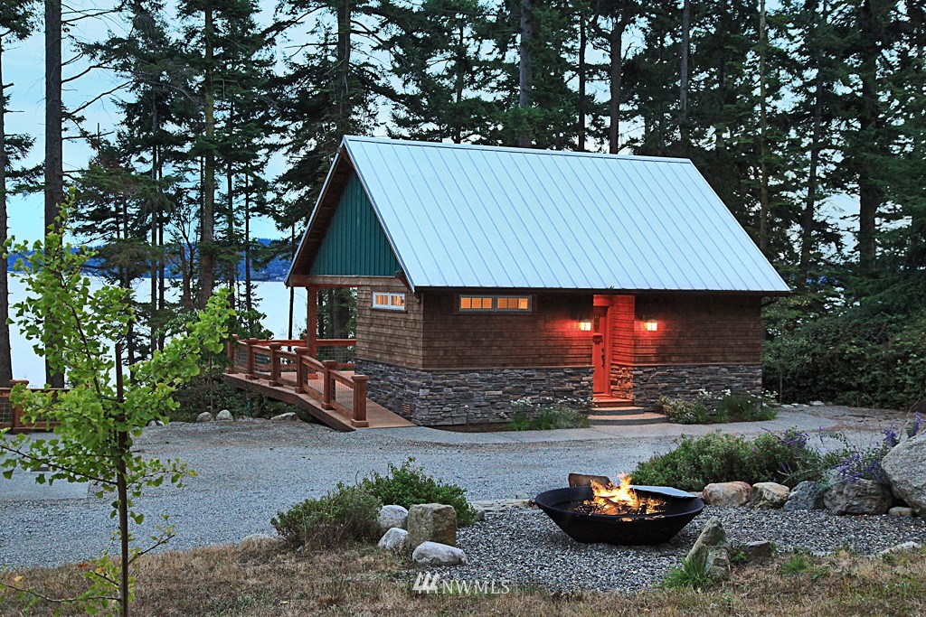 2575 North Bluff Road Greenbank, WA 98253 - Photo 14 of 15 Gallery Image 14