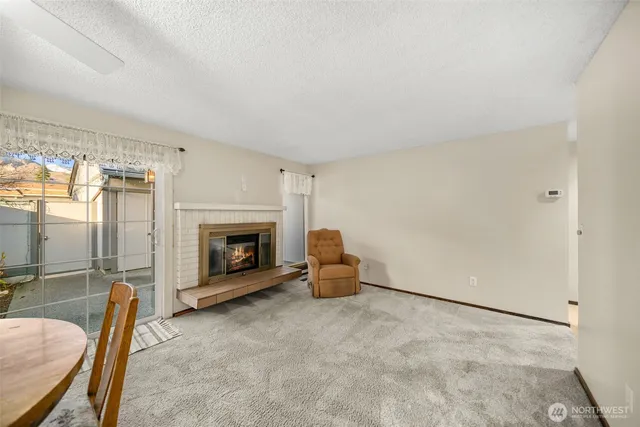 $395,000 | 1310 Castlerock Avenue, Unit 9, Wenatchee, WA 98801