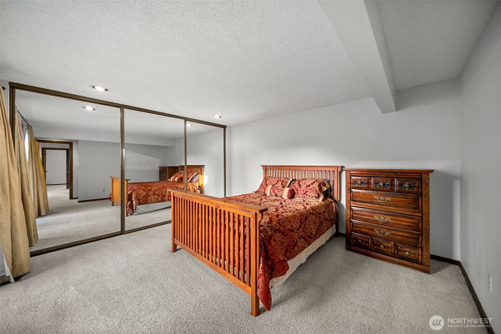 1310 Castlerock Avenue, Unit 9 Wenatchee, WA 98801 - Photo 15 of 33 a view of a room with furniture and window