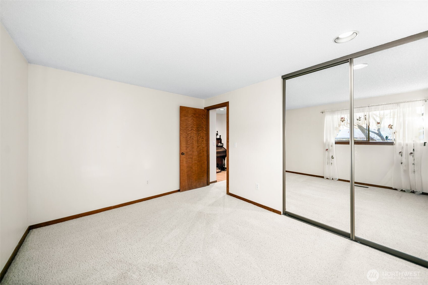 1310 Castlerock Avenue, Unit 9 Wenatchee, WA 98801 - Photo 22 of 33