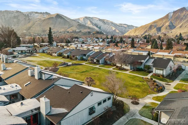 $395,000 | 1310 Castlerock Avenue, Unit 9, Wenatchee, WA 98801