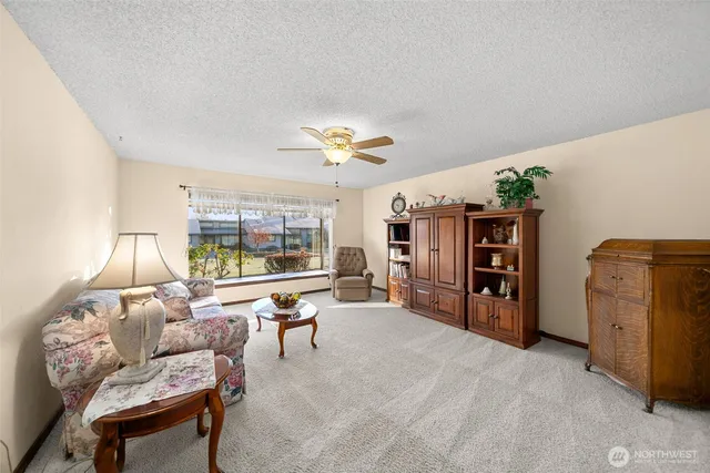 $395,000 | 1310 Castlerock Avenue, Unit 9, Wenatchee, WA 98801