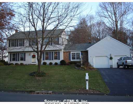 26 Twin Oak Farm Road Wallingford, CT 06492 - Photo 1 of 1 Gallery Image 1