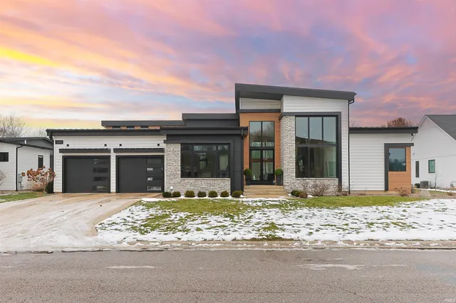 $1,599,999 | 11500 Greyson Alan Drive, Granger, IN 46530