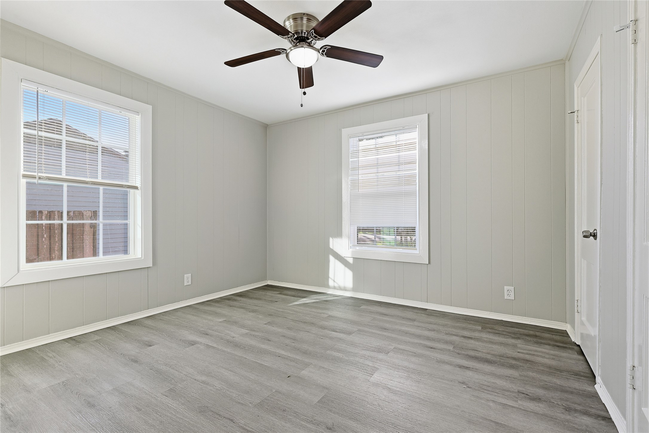 207 Farrer Street Angleton, TX 77515 - Photo 16 of 24