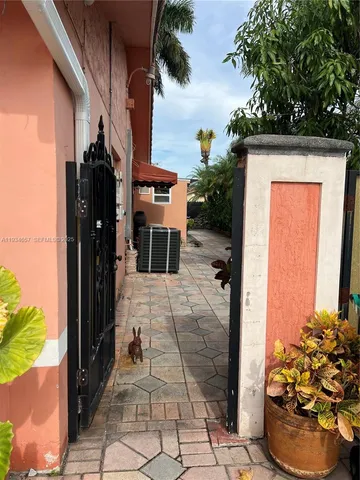 $1,500 | 15005 Southwest 64th Street, Unit 15005, Miami, FL 33193