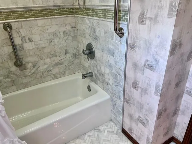 $169,500 | 1216 West 4th Street, Coffeyville, KS 67337