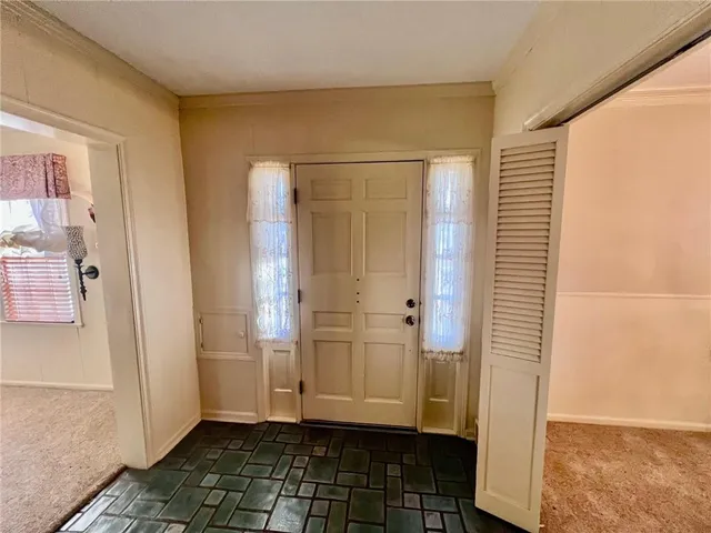 $169,500 | 1216 West 4th Street, Coffeyville, KS 67337