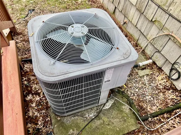 $169,500 | 1216 West 4th Street, Coffeyville, KS 67337