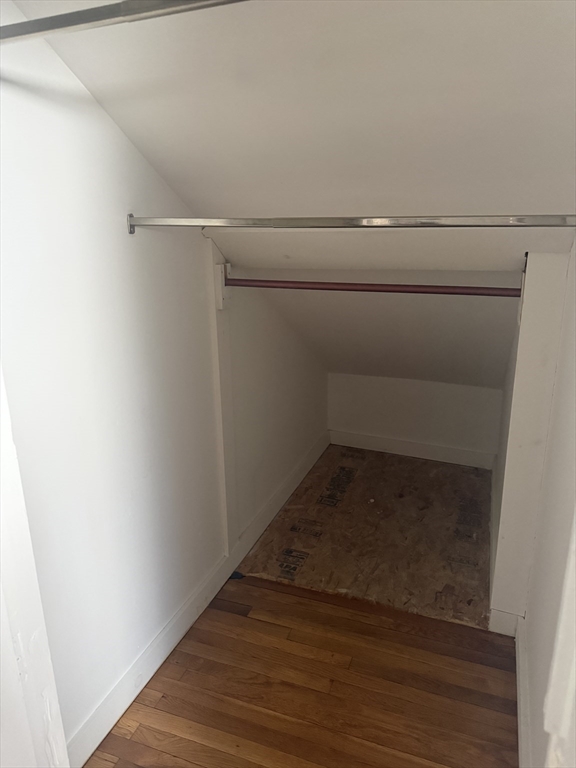 148 Russells Mills Road Dartmouth, MA 02748 - Photo 17 of 23