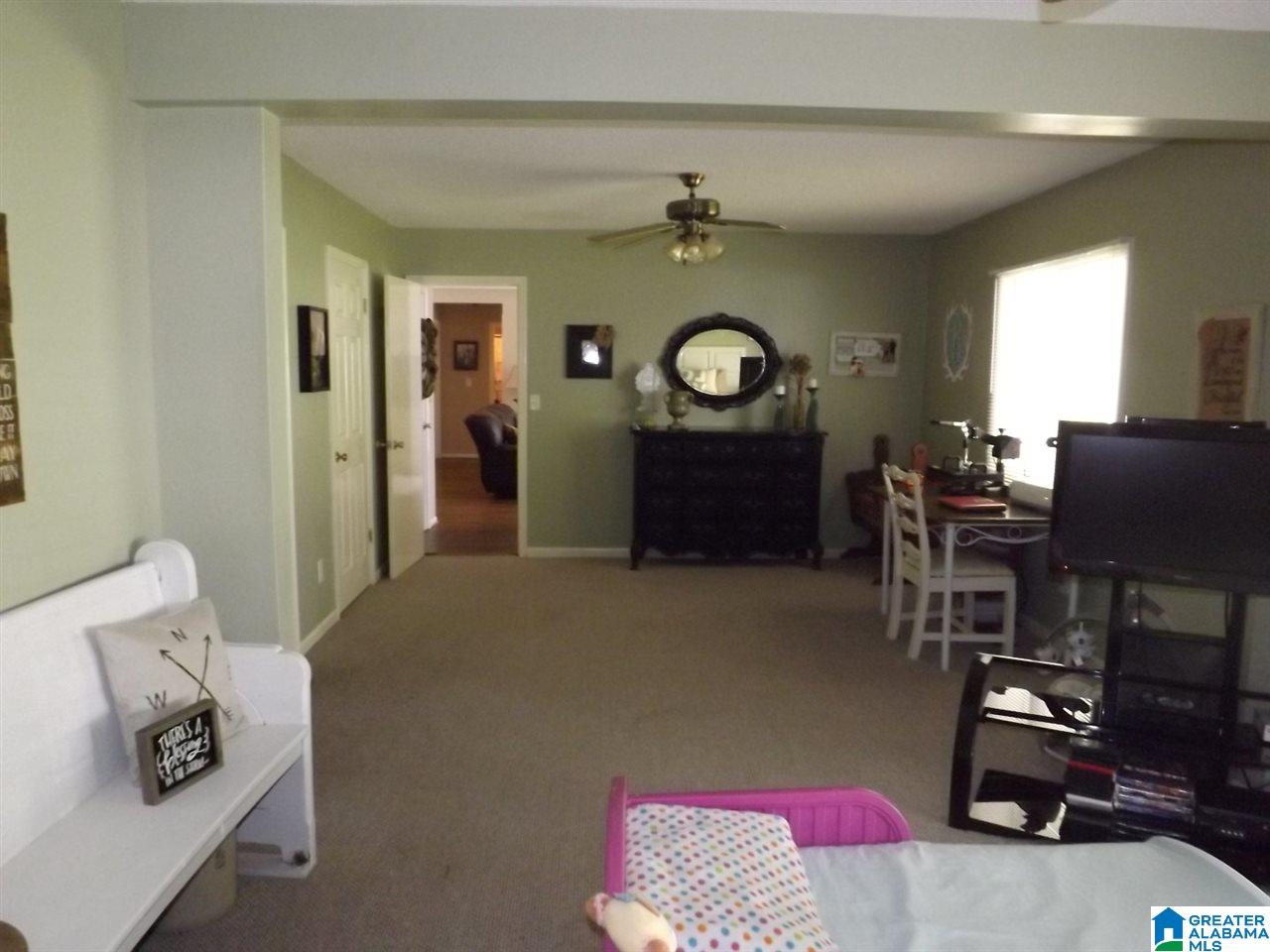 812 Sunshine Avenue Oneonta, AL 35121 - Photo 36 of 47