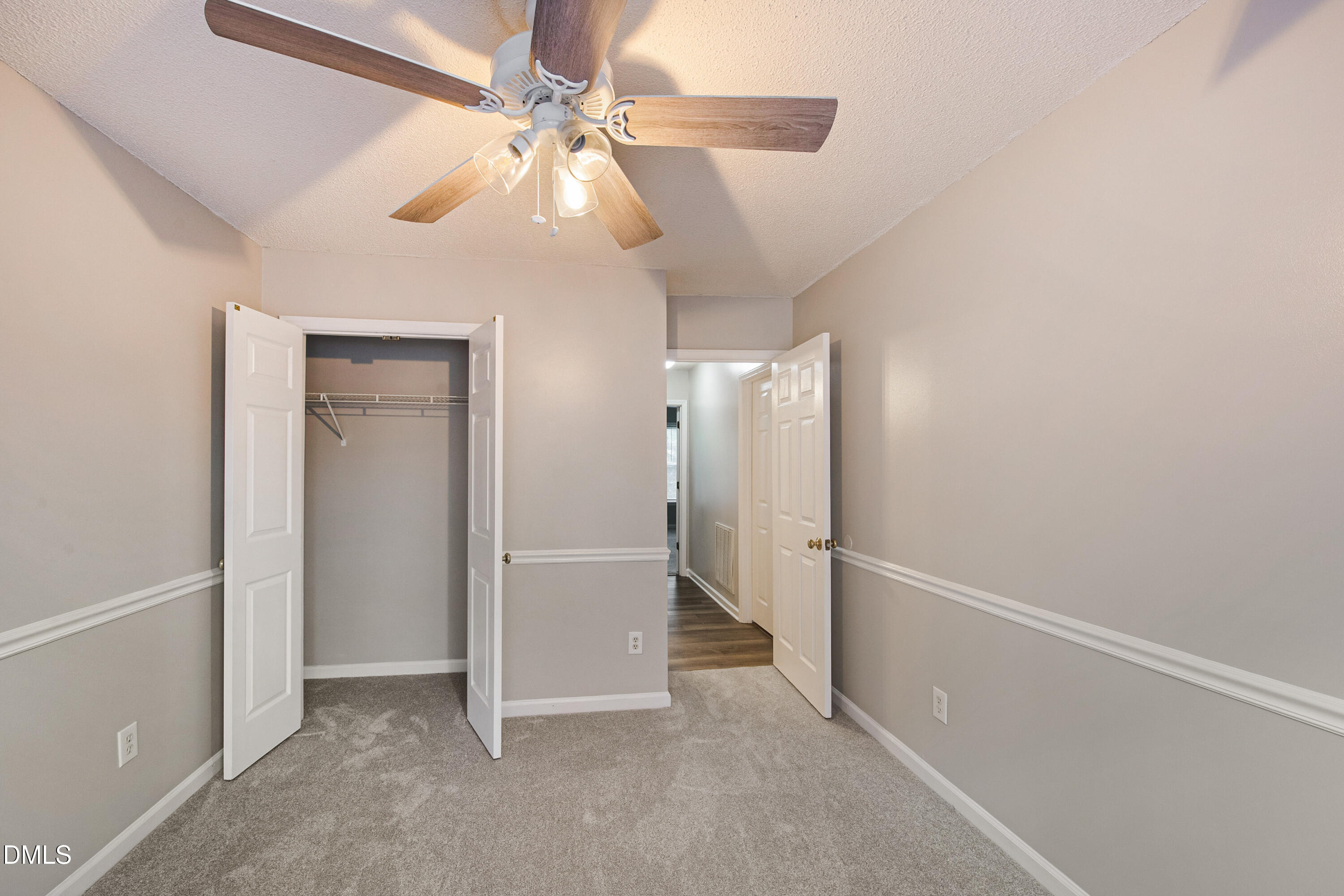 5424 Fieldcross Court Raleigh, NC 27610 - Photo 19 of 23 5424 Fieldcross Ct_www.scalaphotography.