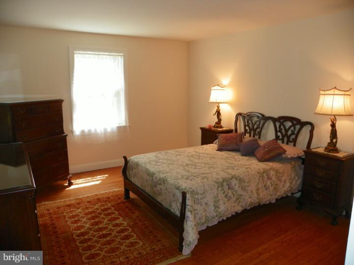 1348 Holcomb Road Huntingdon Valley, PA 19006 - Photo 9 of 24 Bedroom 3