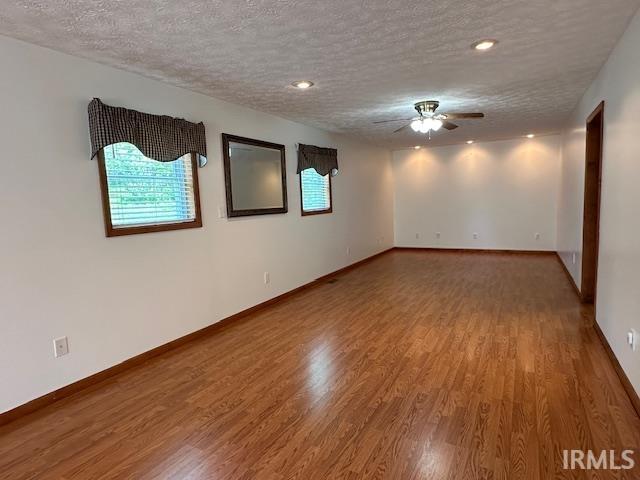 306 20th Street Bedford, IN 47421 - Photo 21 of 31
