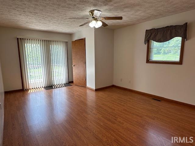 306 20th Street Bedford, IN 47421 - Photo 22 of 31