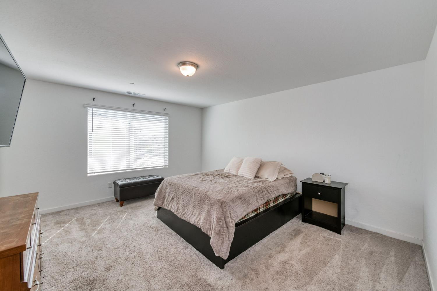 6137 West Richert Avenue Fresno, CA 93723 - Photo 11 of 21