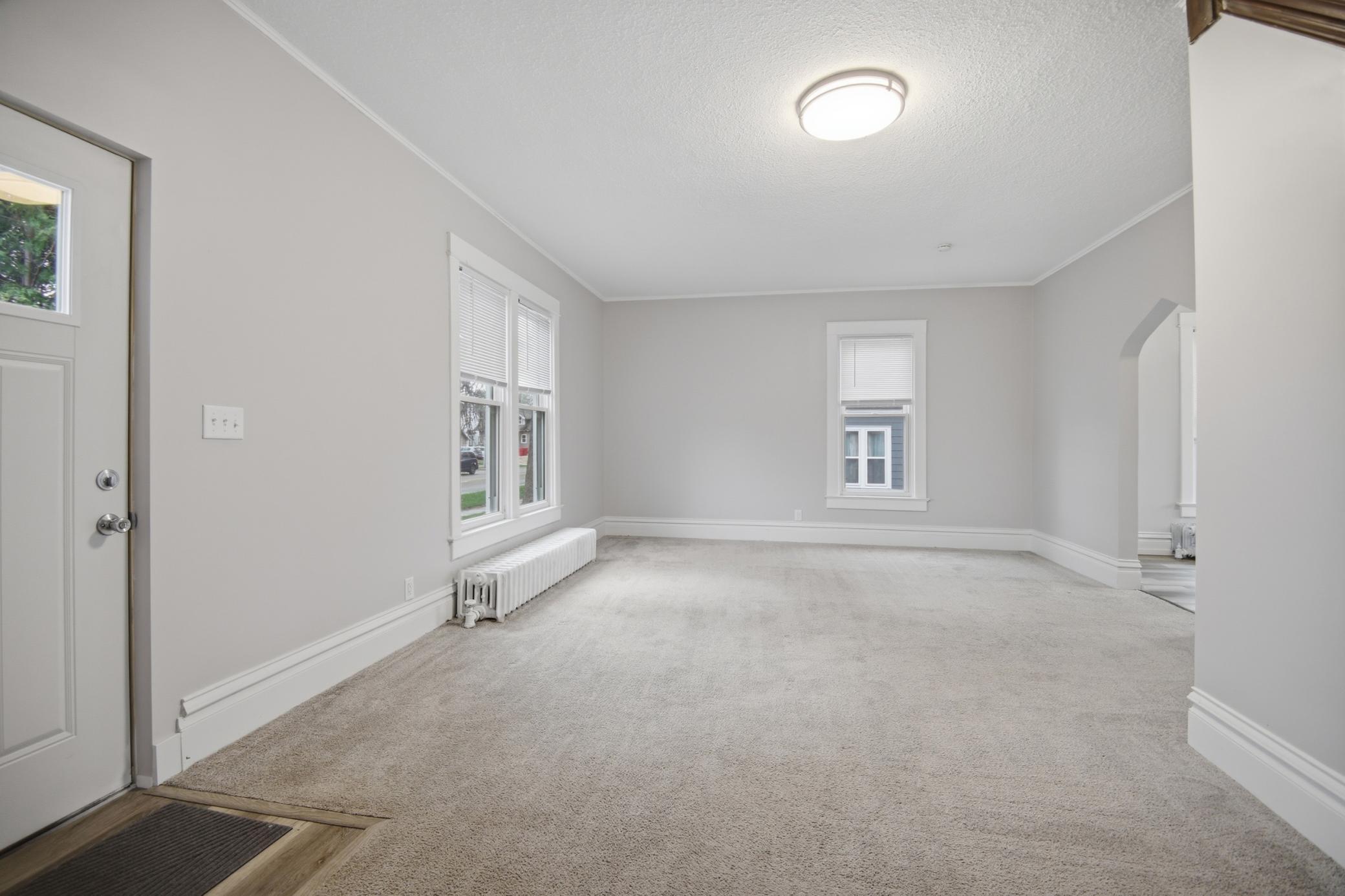 401 3rd Avenue Southwest Austin, MN 55912 - Photo 15 of 44