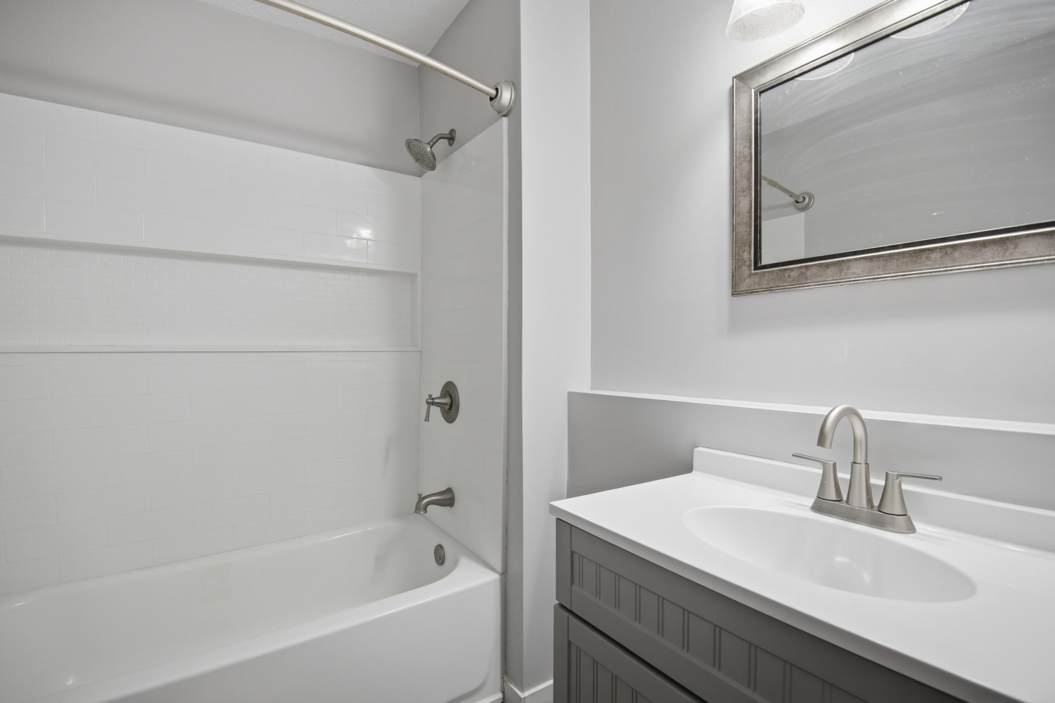 401 3rd Avenue Southwest Austin, MN 55912 - Photo 19 of 44