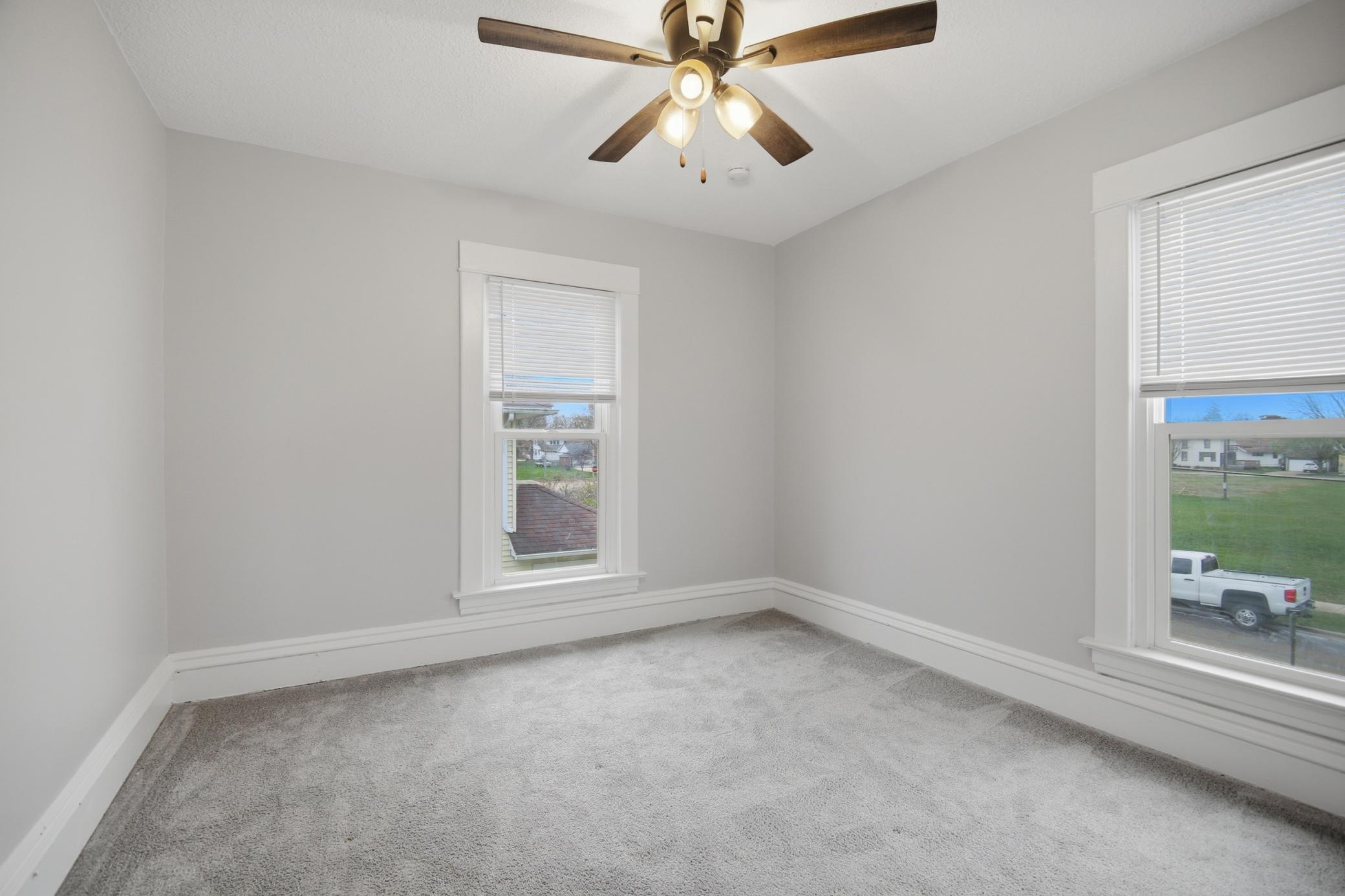 401 3rd Avenue Southwest Austin, MN 55912 - Photo 24 of 44