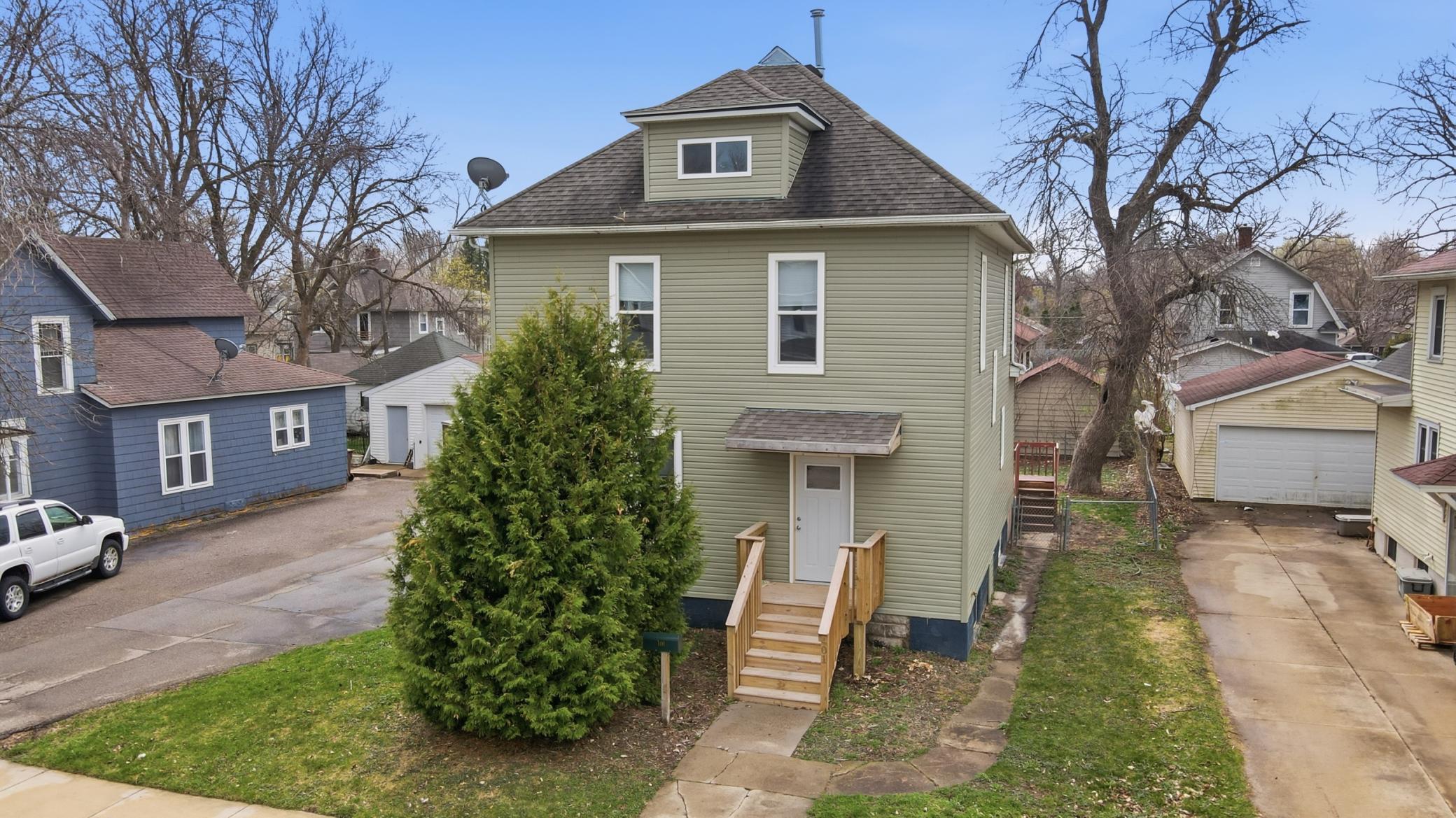 401 3rd Avenue Southwest Austin, MN 55912 - Photo 35 of 44