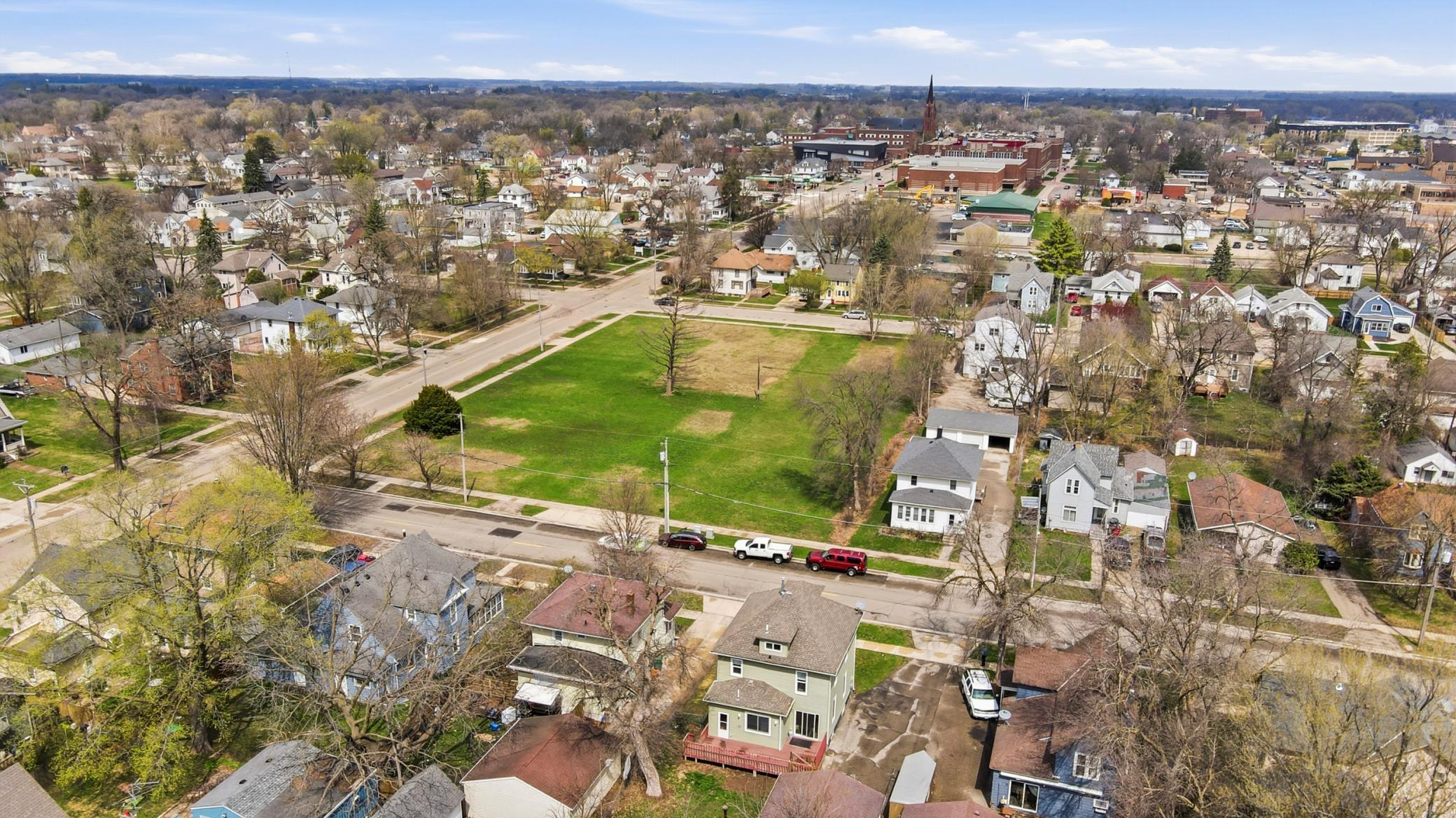401 3rd Avenue Southwest Austin, MN 55912 - Photo 38 of 44