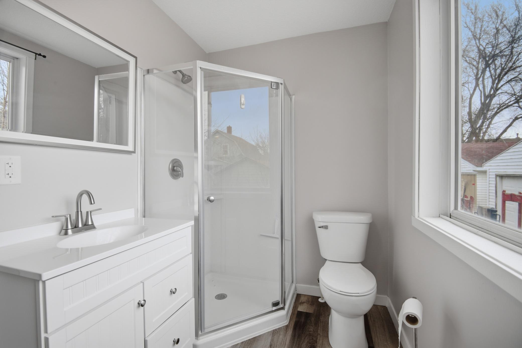 401 3rd Avenue Southwest Austin, MN 55912 - Photo 8 of 44