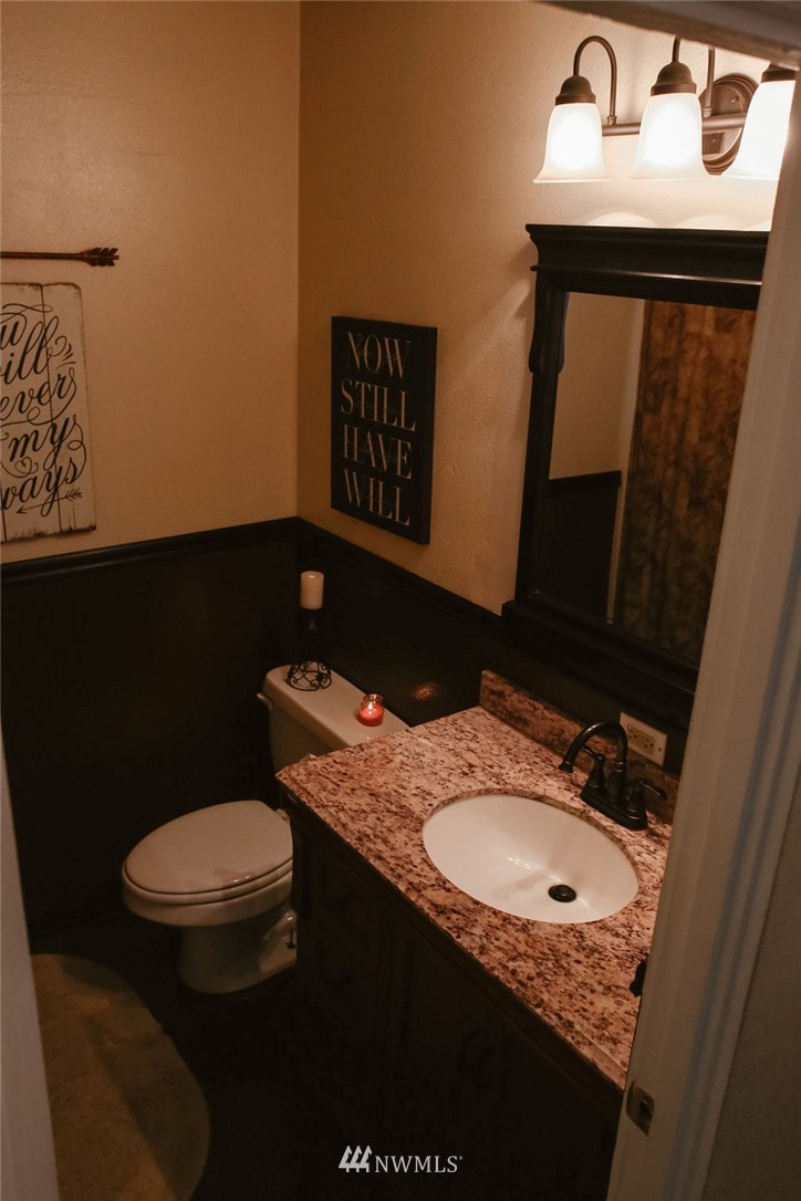 406 Hemlock Park Road Aberdeen, WA 98520 - Photo 7 of 16 Gallery Image 7