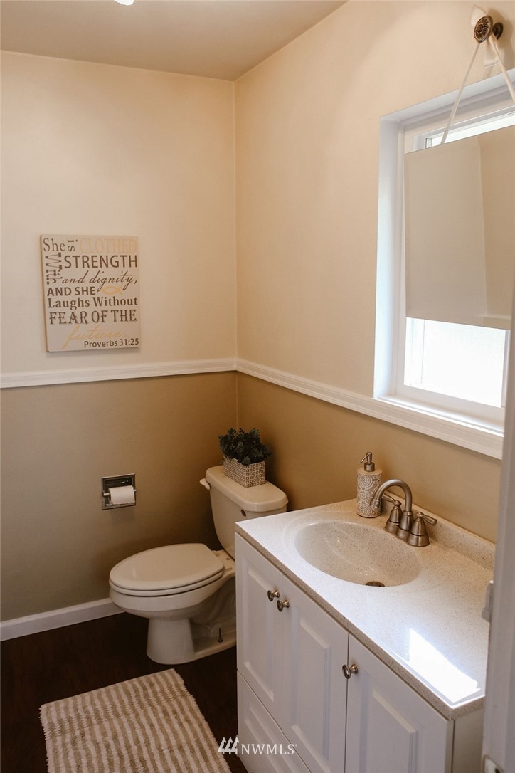 406 Hemlock Park Road Aberdeen, WA 98520 - Photo 8 of 16 Gallery Image 8