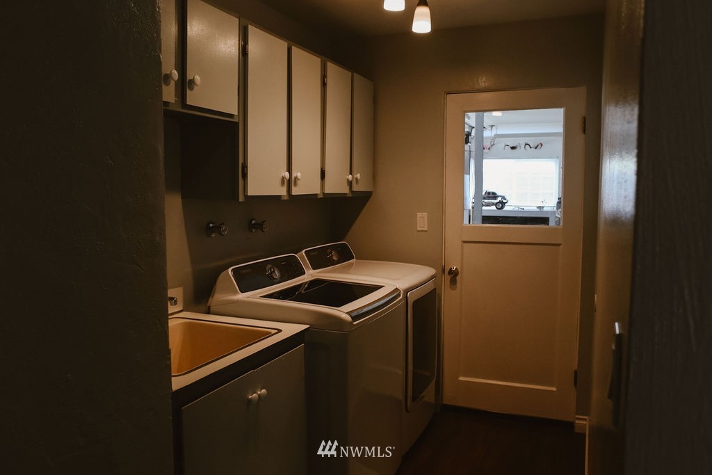 406 Hemlock Park Road Aberdeen, WA 98520 - Photo 10 of 16 Gallery Image 10