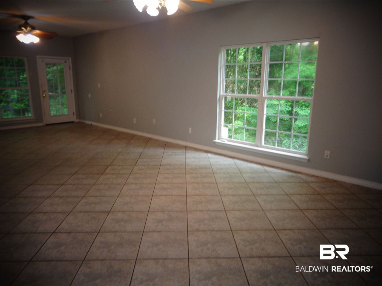 27020 Lake Road Orange Beach, AL 36561 - Photo 3 of 30 Right Side