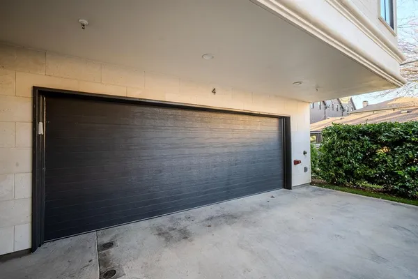 a view of a garage
