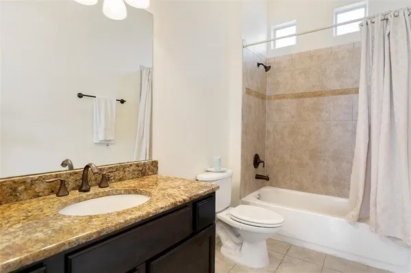 $2,700 | 4316 Eli Street, Houston, TX 77007