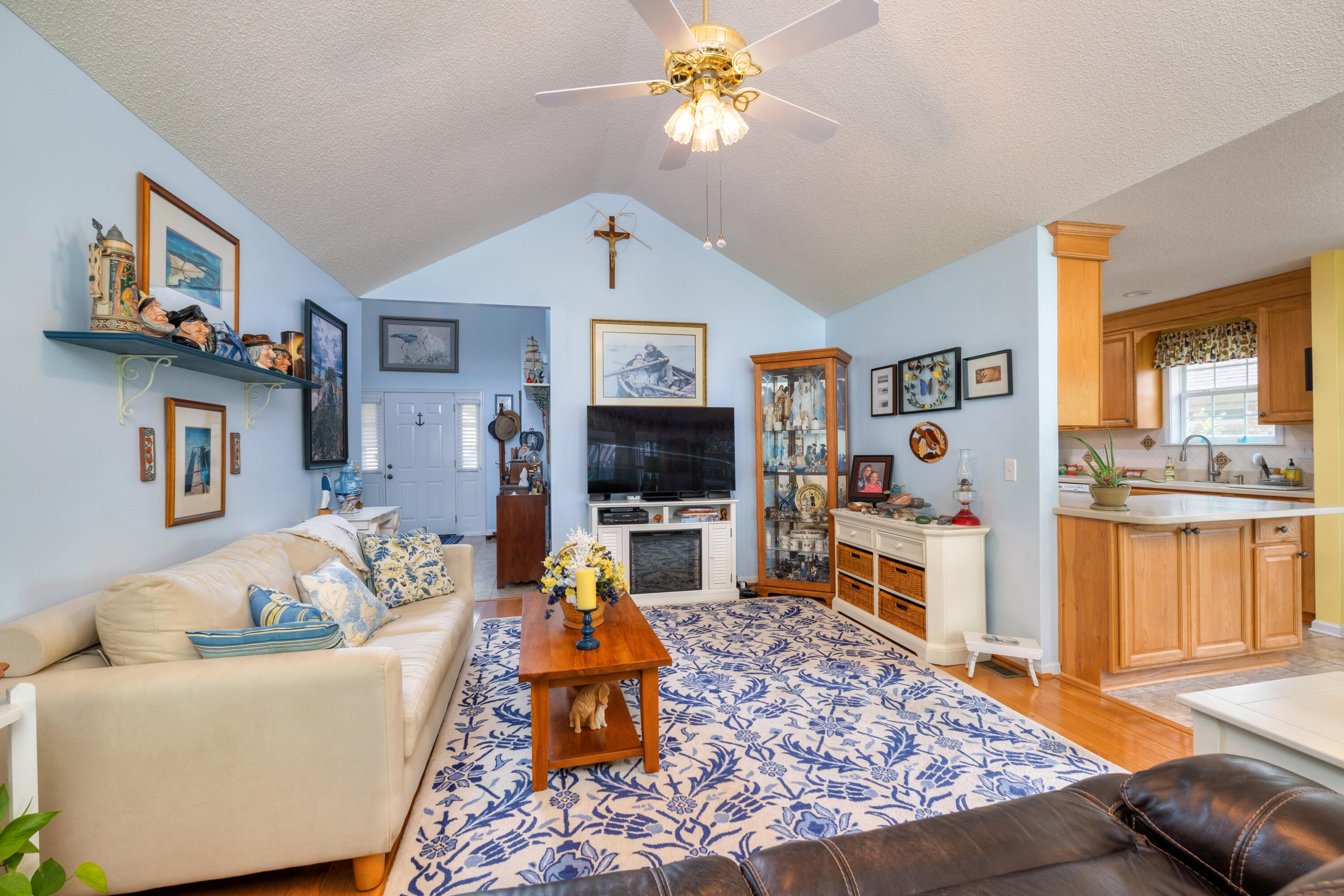 107 Ridge Lake Drive Manning, SC 29102 - Photo 22 of 68 GREAT ROOM