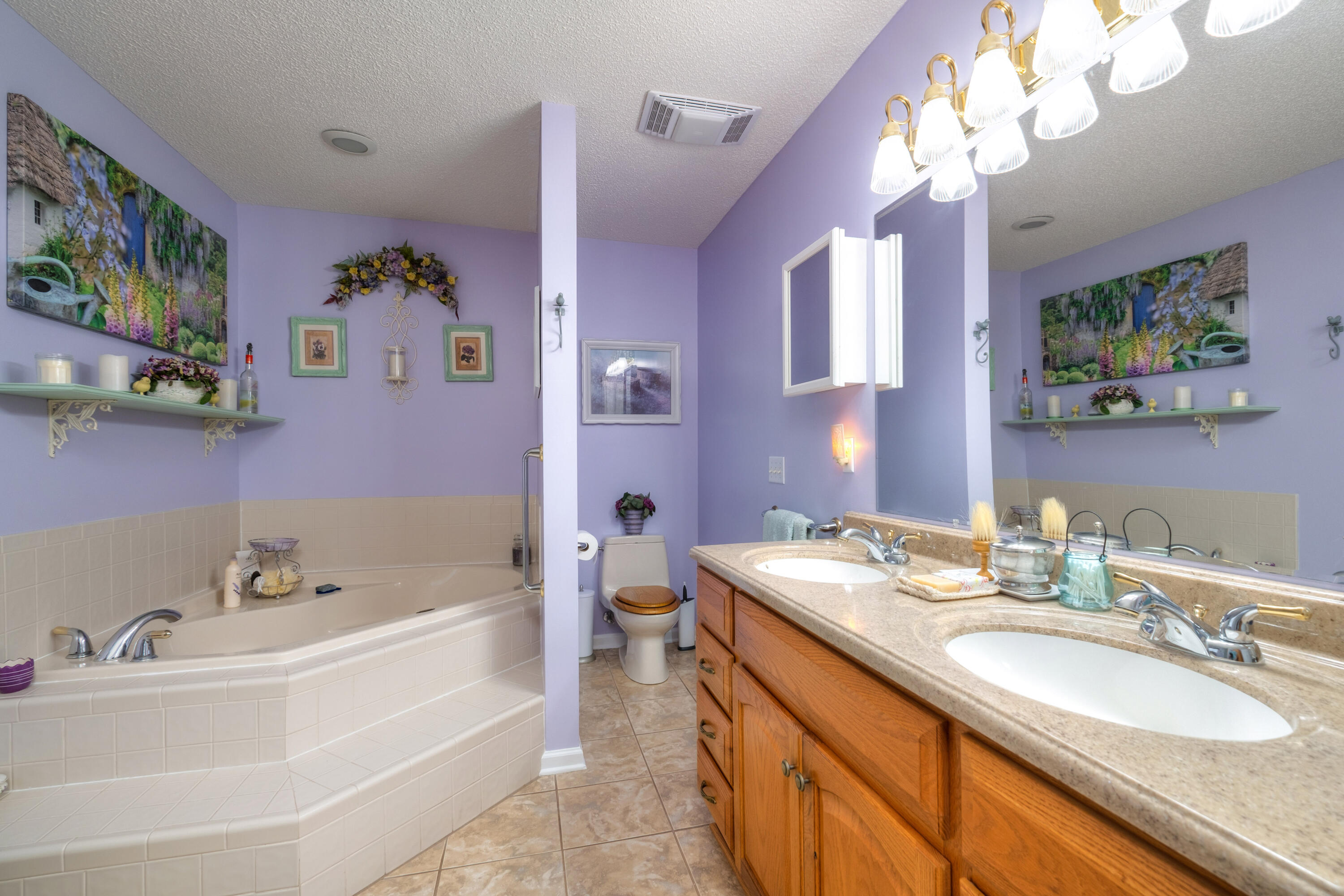 107 Ridge Lake Drive Manning, SC 29102 - Photo 37 of 68 DUAL VANITIES