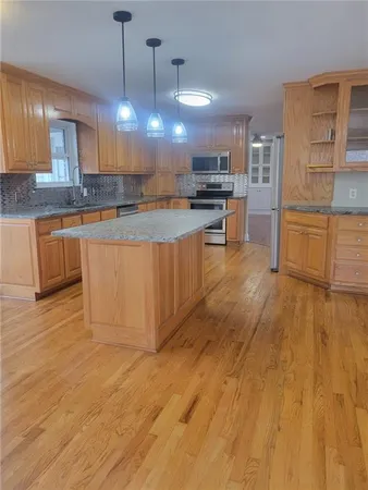 $2,995 | 3370 Westbrook Road, Suwanee, GA 30024