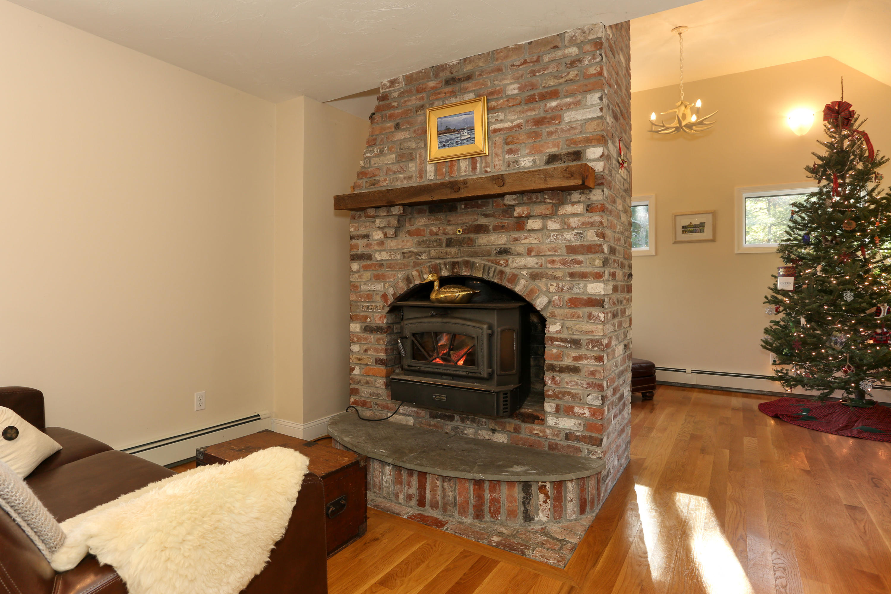 461 Locustfield Road East Falmouth, MA 02536 - Photo 10 of 28 461LocLR-11