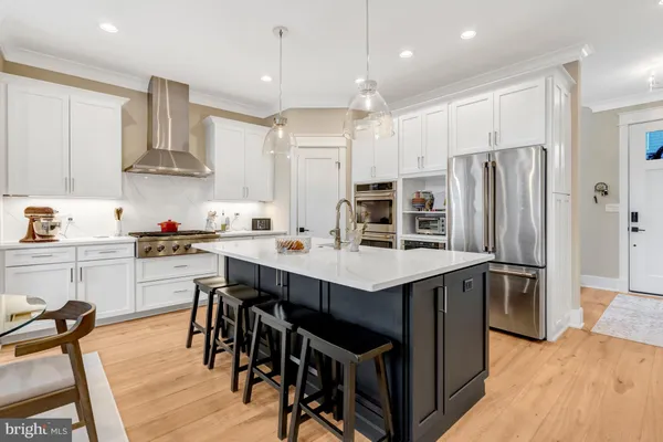 $1,599,000 | 105 Courthouse Road Southwest, Vienna, VA 22180