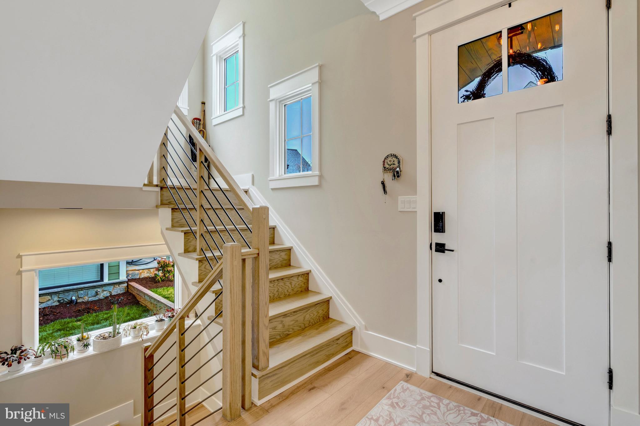 105 Courthouse Road Southwest Vienna, VA 22180 - Photo 3 of 68