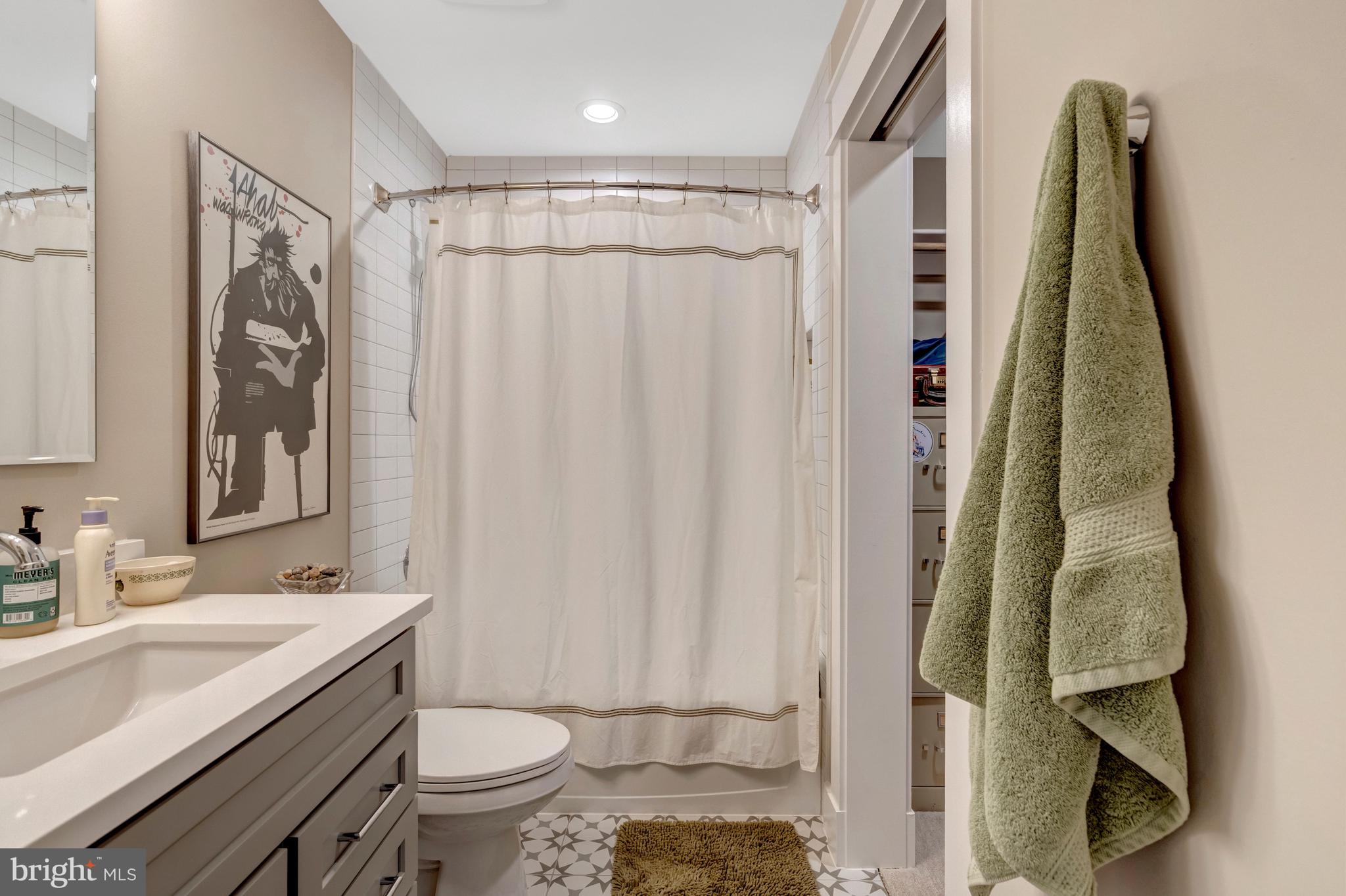 105 Courthouse Road Southwest Vienna, VA 22180 - Photo 34 of 68