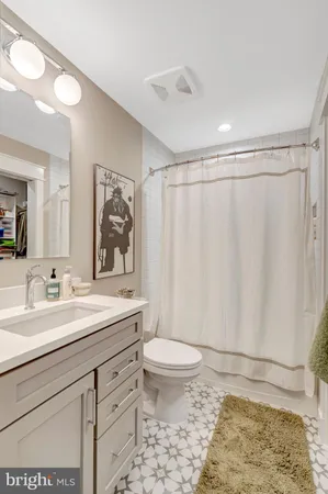 $1,599,000 | 105 Courthouse Road Southwest, Vienna, VA 22180